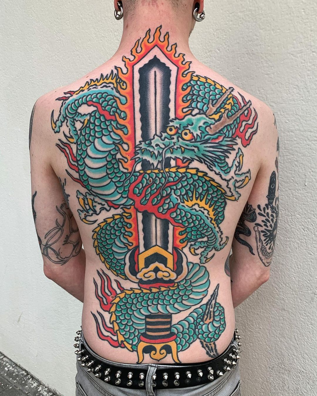traditional full back tattoo by coque sin amo