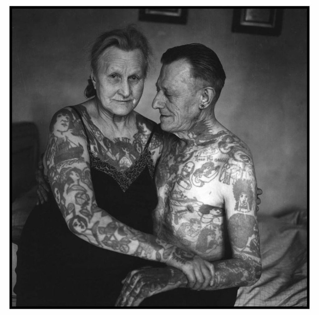 “Blue Oskar” Manischewski and his wife Emma, 1958 - Photo by Herbert Hoffmann vintage tattoo historical archive photograph