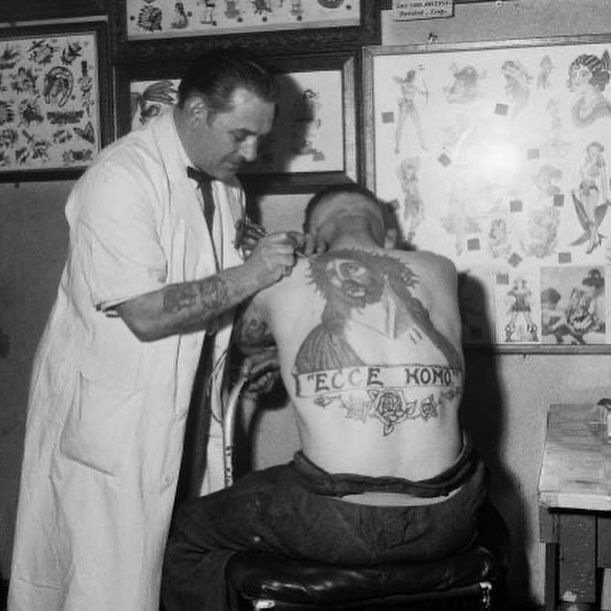 Les Skuse, 1954 vintage tattoo historical archive photograph