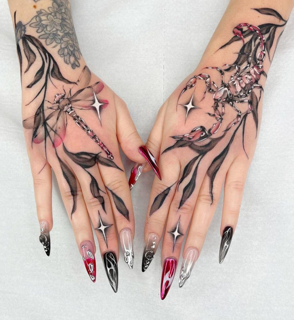 hand tattoo by simon syz