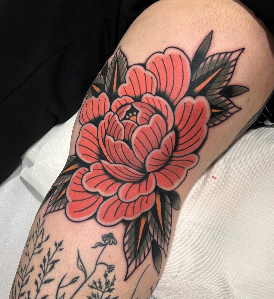 Neotraditional Knee Rose Tattoo by Cedric Weber